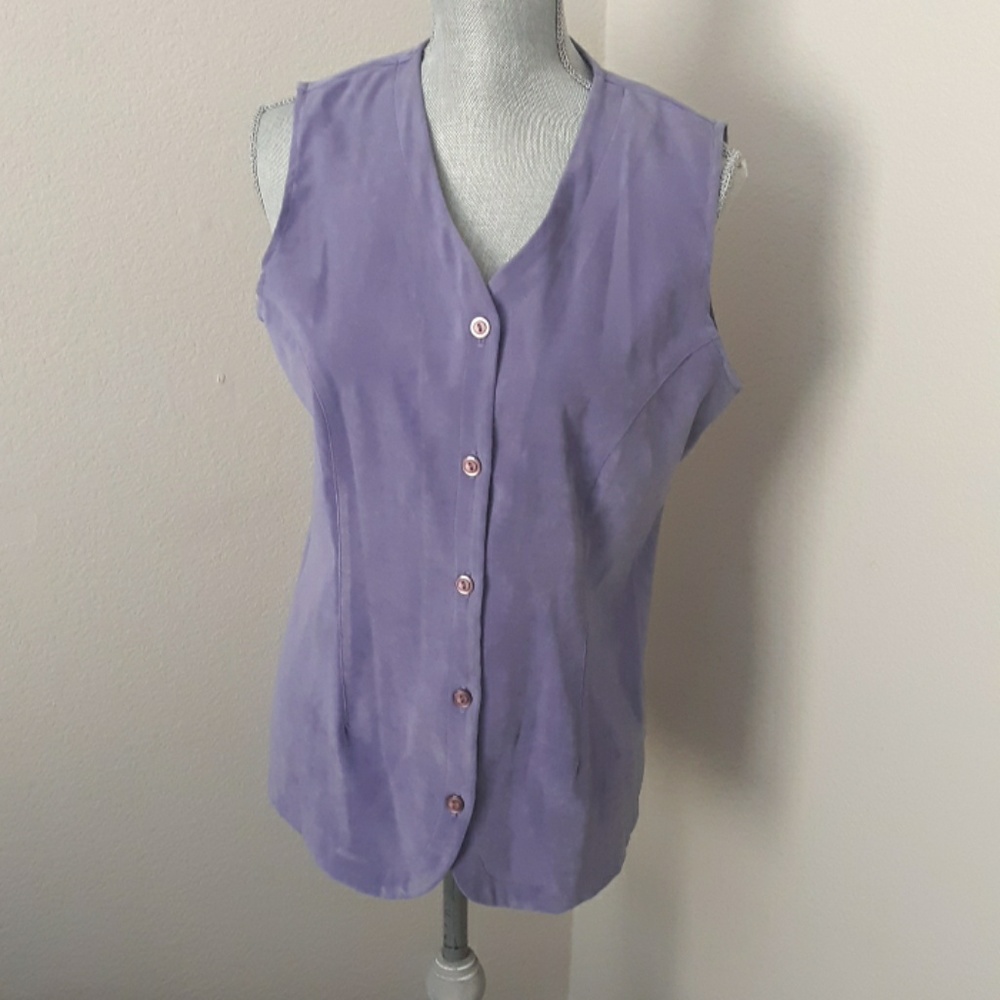 Synari sleeveless button down top size small